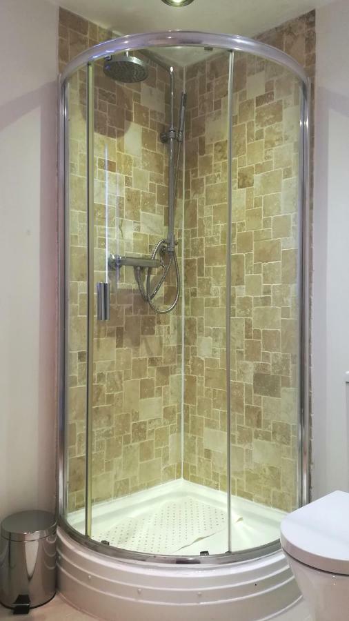 Modern, 1 Bedroom Apartment, Uplands, Суонзи Екстериор снимка